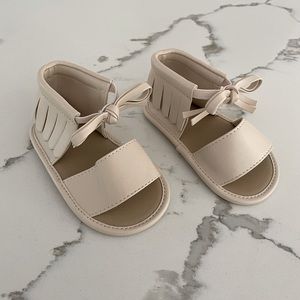 New Without Tags Baby Sandals